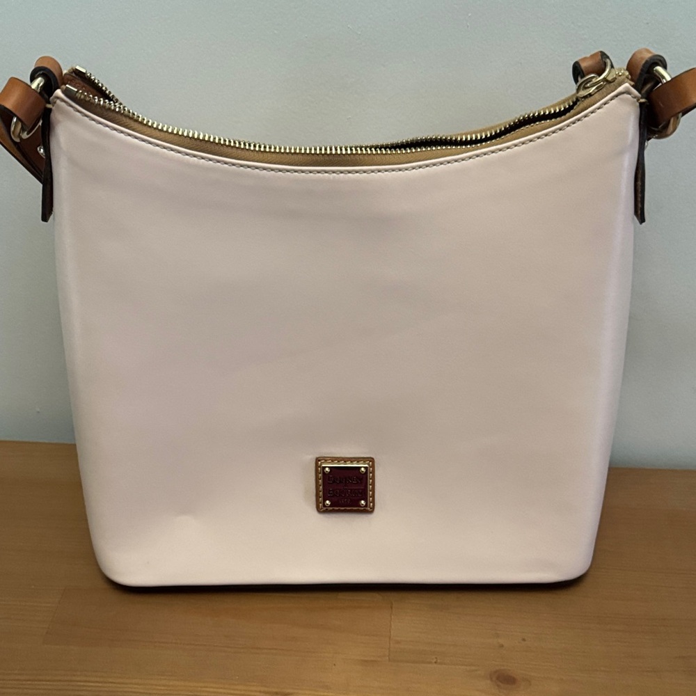 Dooney & Bourke Light Pink lShoulder Bag
